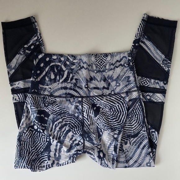 EuC LuLuLem0n HiGheSt TiMeS PaNt puLL-oN LuXtreMe WinGed MoSaiC WhItE NaVaL BlUe - Picture 5 of 11